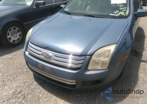 2009 Ford Fusion Se z USA, uszkodzony, nr VIN 3FAHP07Z89R159791